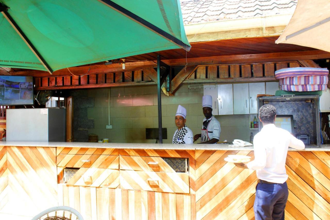 Rainbow Hotel Giuba Esterno foto